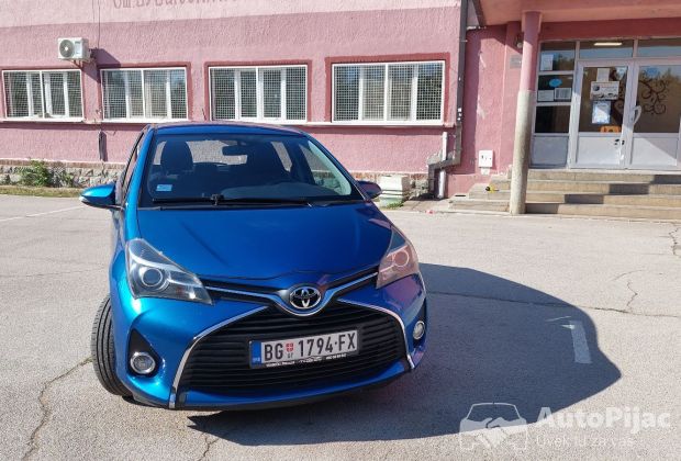 Toyota Yaris 2015