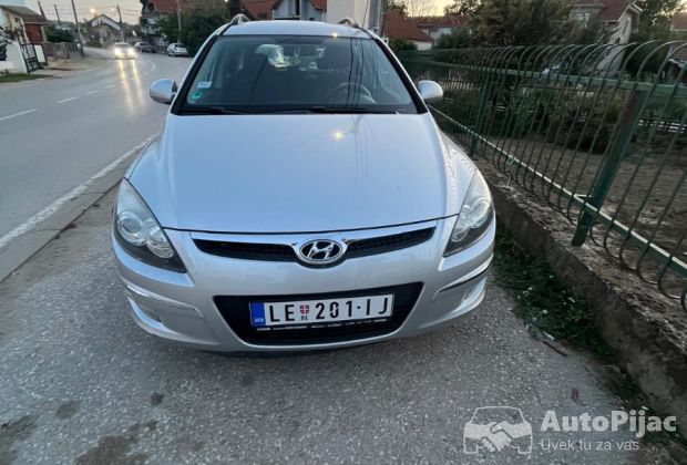 Hyundai i30 Karavan 1.6 CRDi (2010)