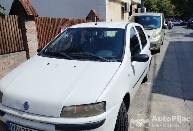 Fiat Punto 2001 auto oglasi