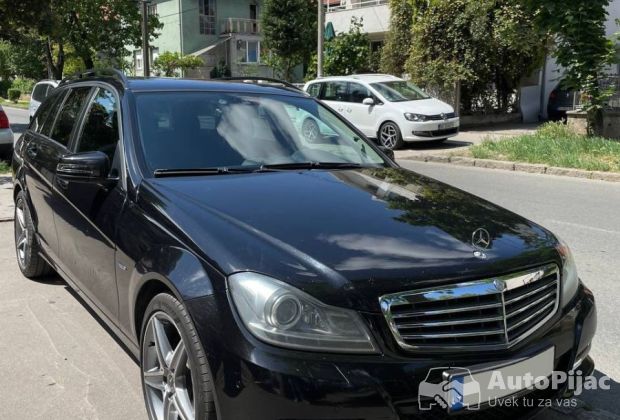 Mercedes C 220 CDI BlueEFFICIENCY 2012 Karavan Automat 