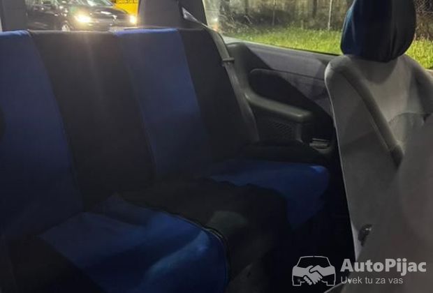 Renault Clio 1.2 benzin, 2002 polovni automobili 