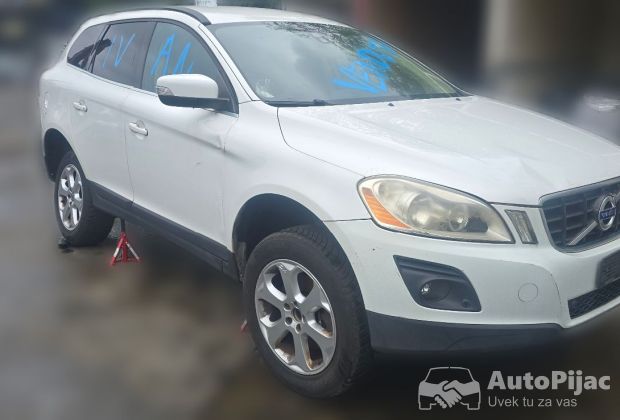 Volvo XC 60 2.4d POLOVNI DELOVI