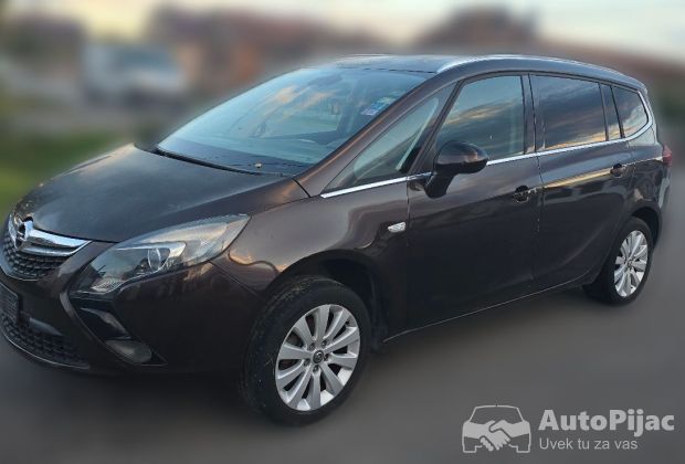 Opel Zafira C Tourer POLOVNI DELOVI