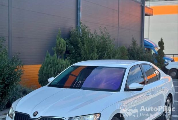 Škoda SuperB 1.6tdi DSG