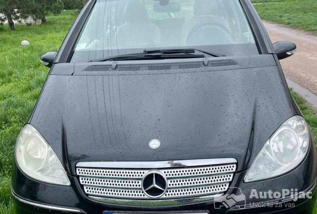 Mercedes A180 ELEGANCE 2007god, PANORAMA KROV