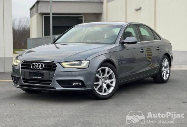 Audi A4 																											2012. godište