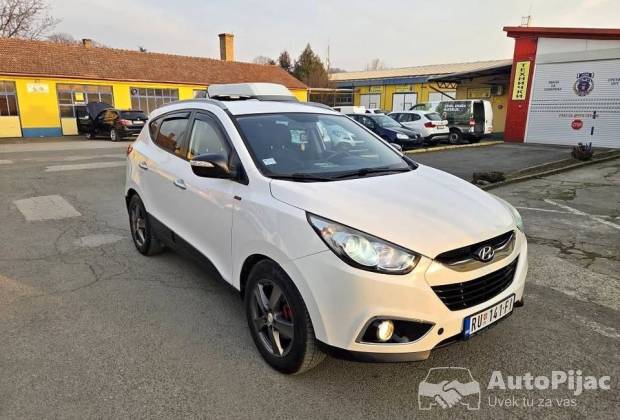 hyundai_ix35_20crdi_4x4_2011god_1_polovni_automobili_autopijac.rs