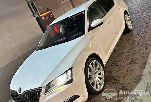 skoda_superb_2018_20_dsg_1_polovni_automobili_autopijac.rs