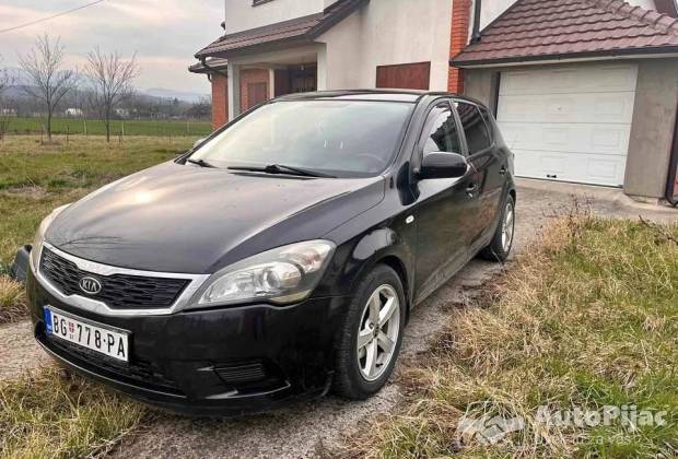 2011_kia_ceed_14_benzinplin_66kw_90ks_reg_do_05202_1_polovni_automobili_autopijac.rs