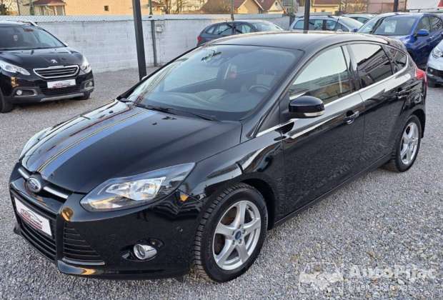 Ford Focus 1.6 /CH/SPORT																											2011. godište
