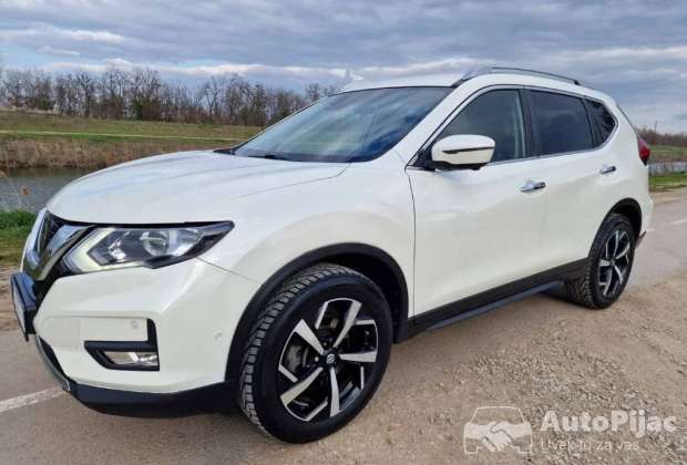 Nissan X-Trail 2.0 DCI/177																											2018. godište