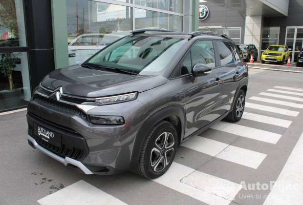 Citroen C3 Aircross 1.2 Shine AUT																											2023. godište