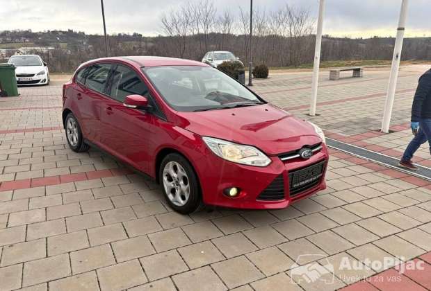 Ford Focus 1.6 D																											2012. godište