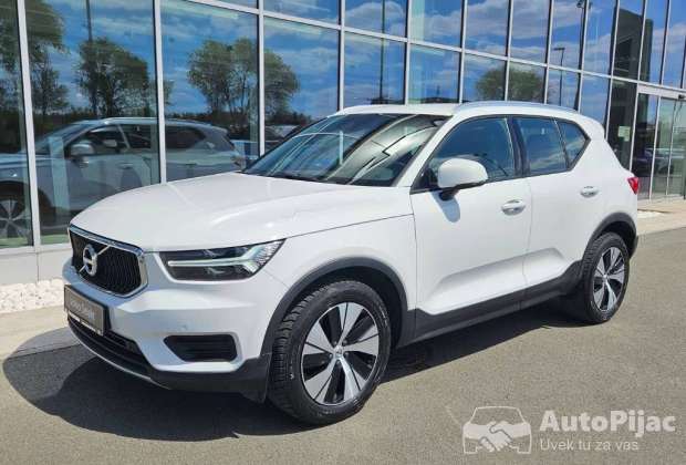 Volvo XC40 1.5 T3 MOMENTUM																											2020. godište