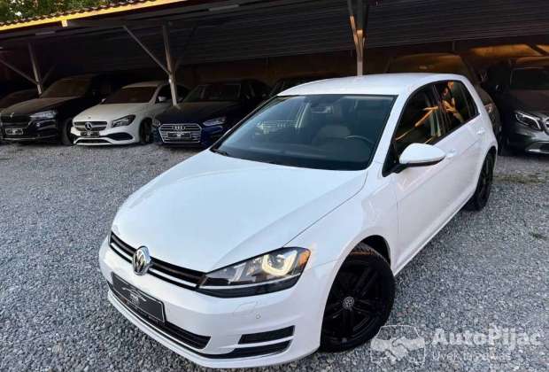 Volkswagen Golf 7 1.4 TSI/DSG/Led																											2014. godište