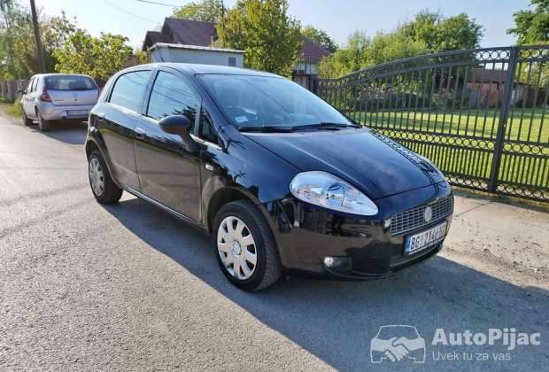 2009_fiat_grande_punto_14_benz_metan_1_polovni_automobili_autopijac.rs