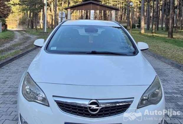 opel_astra_j_1_polovni_automobili_autopijac.rs