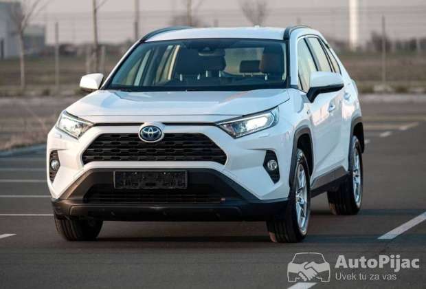 Toyota RAV 4 2.5hybrid/Life/AT																											2020. godište