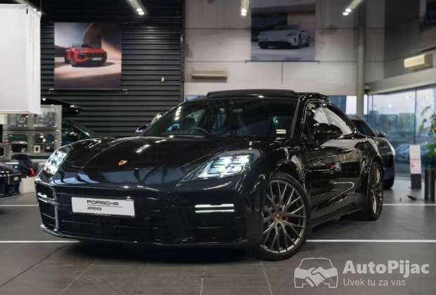 Porsche Panamera 4																											2024. godište
