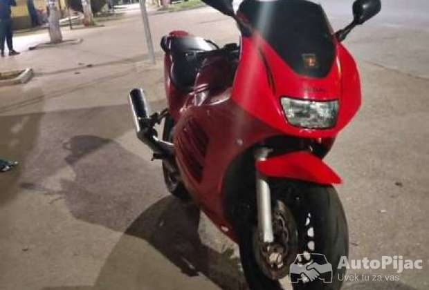 suzuki_rf600_1_polovni_automobili_autopijac.rs