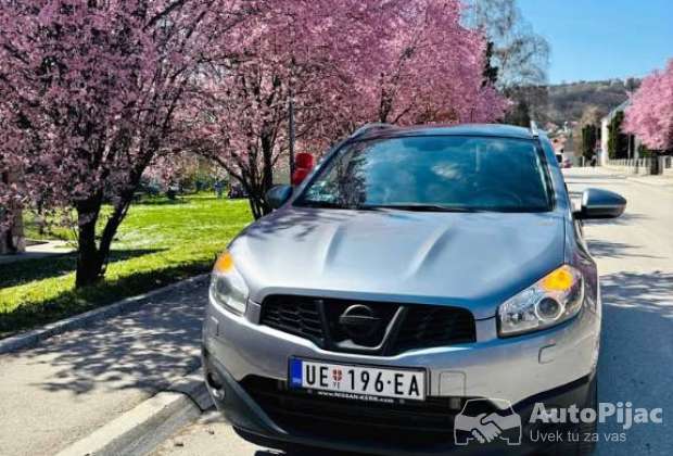 Nissan Qashqai +2