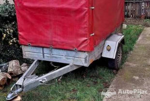 AUTO-PROKOLICA MAX NOSIVOST 1300 KG ALI JE REG NA 750 KG ...BESPREKORNA PRIKOLICA