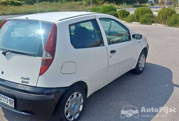 Fiat Punto 2010god 1.3.mjet 51kw
