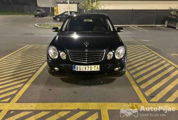 mercedes_e200_2008g_1_polovni_automobili_autopijac.rs