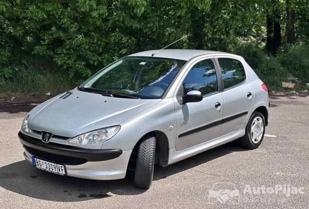 peugeot_206_14_8v_xline_slo_1_polovni_automobili_autopijac.rs