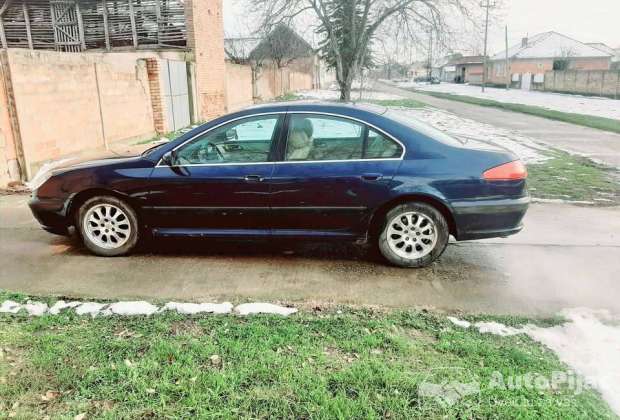 Peugeot 607