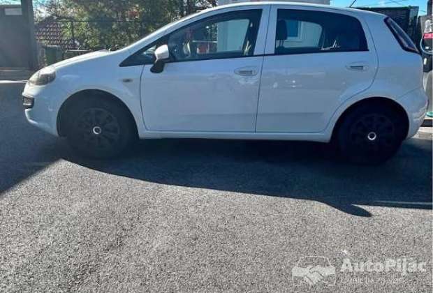 fiat_punto_evo_13_mjet_1_polovni_automobili_autopijac.rs