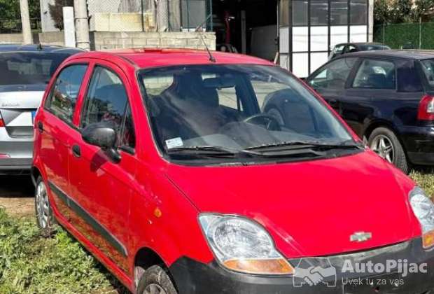 chevrolet_spark_delovi_1_polovni_automobili_autopijac.rs