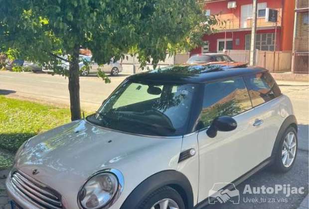 mini_cooper_pano_koza_xenon_1_polovni_automobili_autopijac.rs