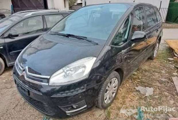 citroen_c4_pikaso_1_polovni_automobili_autopijac.rs