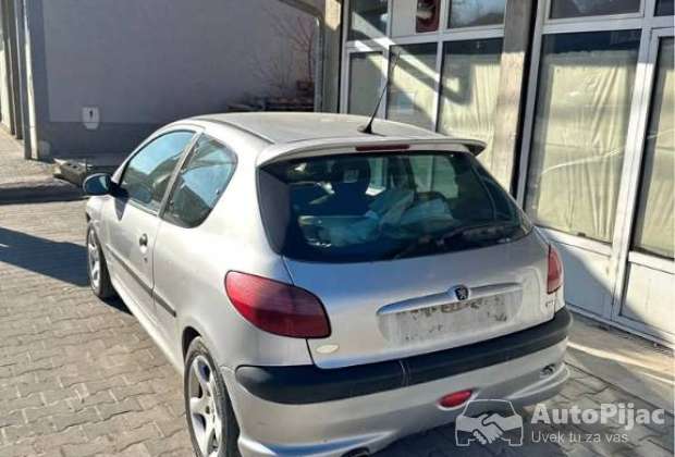 Peugeot 206 90ks