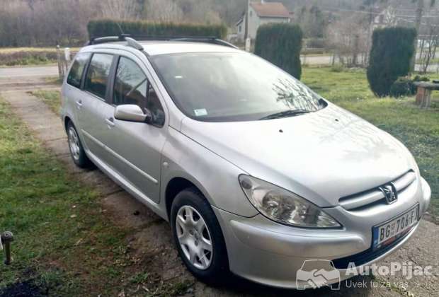 2002 Pežo 307