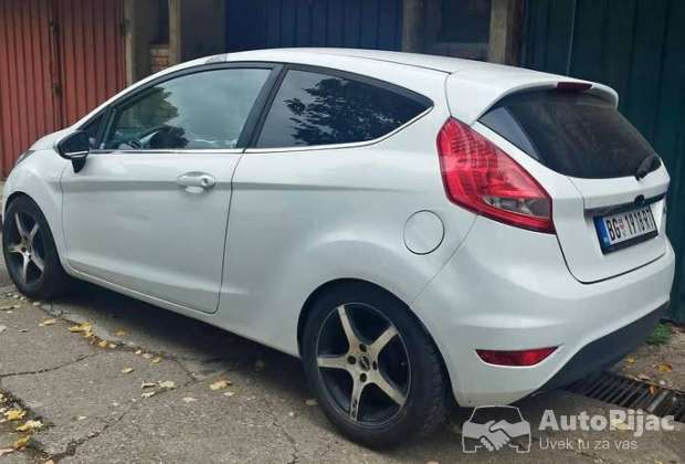 ford_fiesta_1_polovni_automobili_autopijac.rs