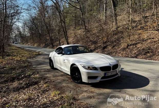 2012 BMW 27749