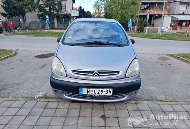 citroen_xsara_picaso_20_hdi_2001_reg_do_avgusta_1_polovni_automobili_autopijac.rs