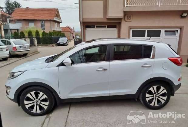 KIA SPORTAGE 1.7 DIZ 2010/11 GOD REG 03.27 SERVISI NOV SET KVA NAV PAN DVA KLJ 6.5 L POT FULL TOTAL