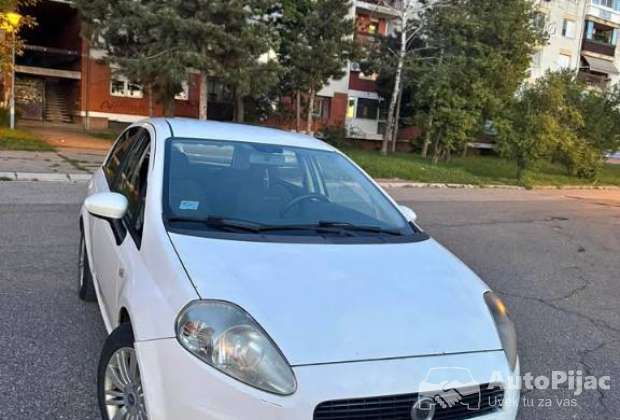 fiat_grande_punto_19mjet_1_polovni_automobili_autopijac.rs