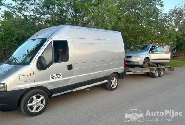 Na prodaju pezo boxer 2.8hdi tek reg pre 3dana