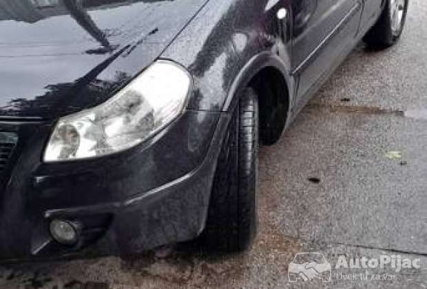Sedici 4x4 2009 god 1.9 multidzet