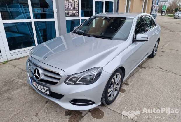 Mercedes Benz E 200 BLUETEC																											2014. godište