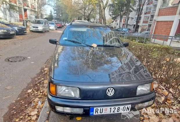 passat_b3_18_benzinax_1_polovni_automobili_autopijac.rs