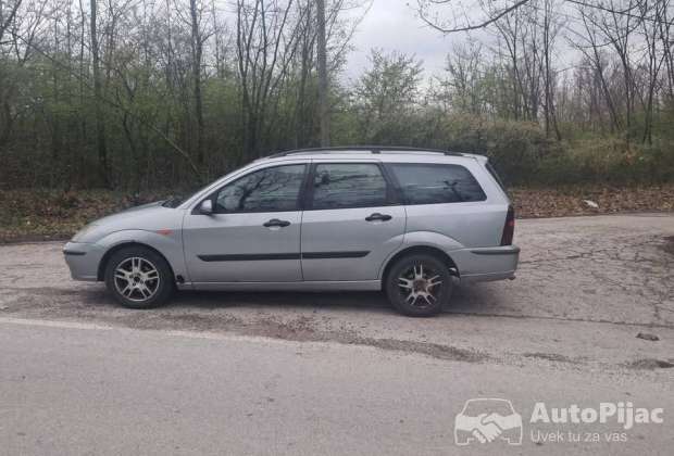2004_ford_fokus_18tdci_1_polovni_automobili_autopijac.rs