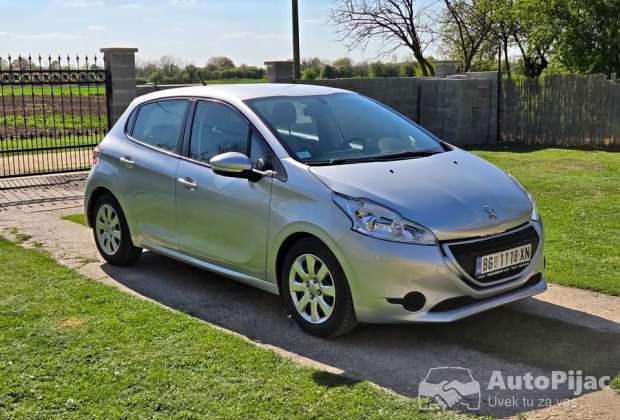 2013 Peugeot 208