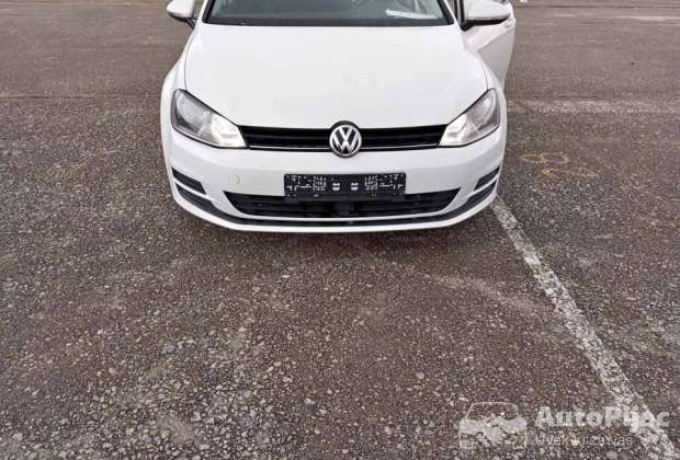 2014_volkswagen_golf_1_polovni_automobili_autopijac.rs