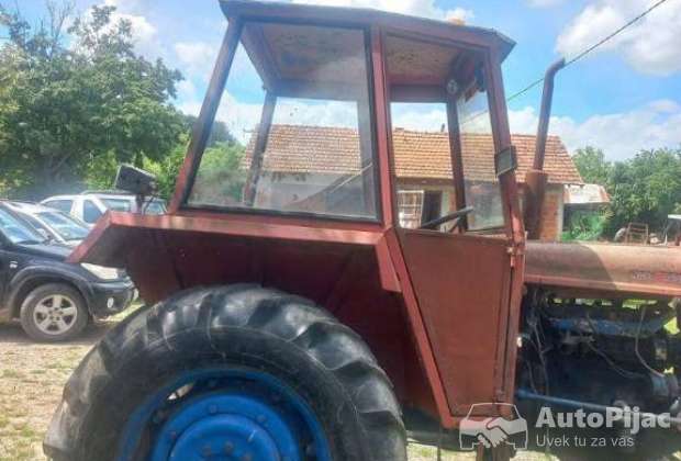 kabina_za_imt_558_1_polovni_automobili_autopijac.rs