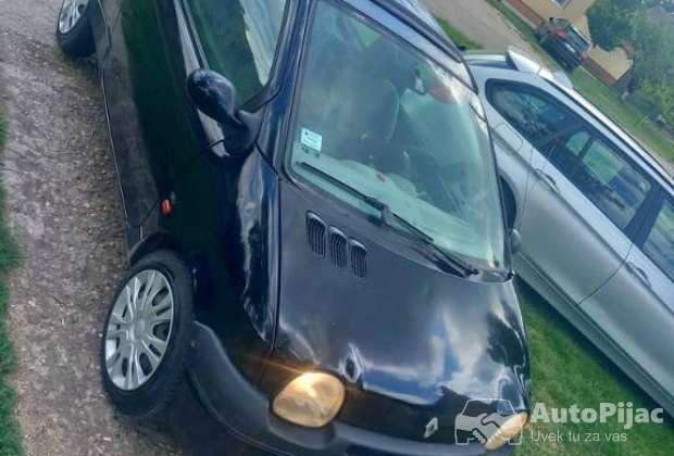 na_prodaju_registrovan_godinu_dana_1_polovni_automobili_autopijac.rs